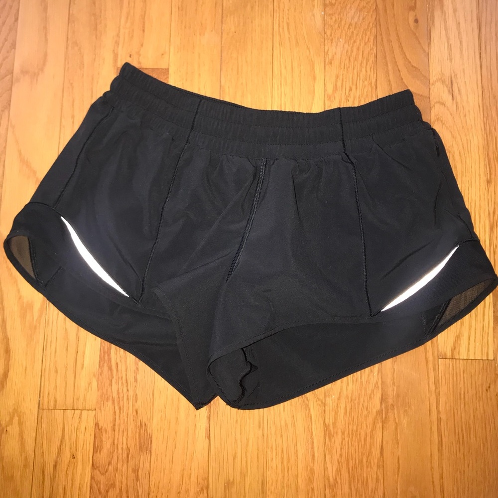 Lululemon hotty hot shorts